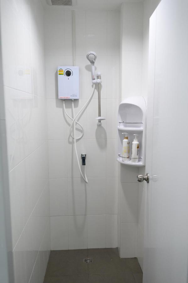 Munruk Hostel 班武里府 外观 照片